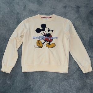 Walt Disney World Mickey sweatshirt